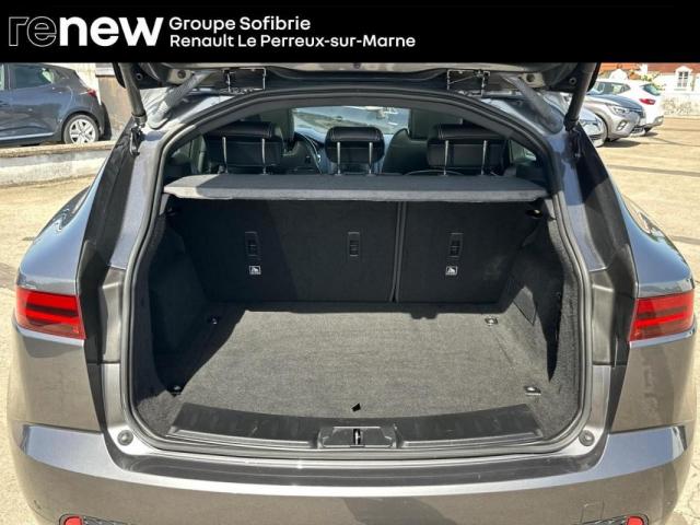 Jaguar E-Pace image 3