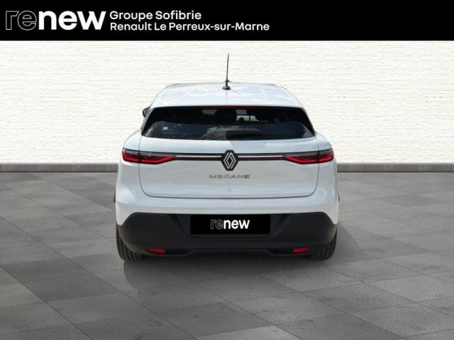 Renault Mégane E-Tech image 2