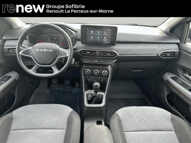 Dacia Sandero image 1