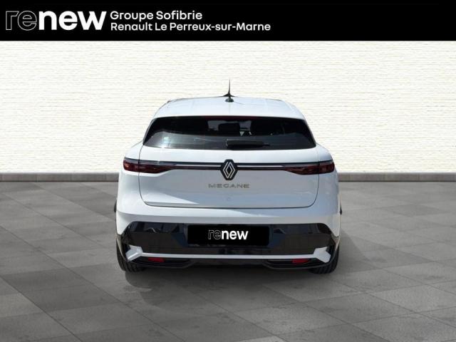 Renault Mégane E-Tech image 4