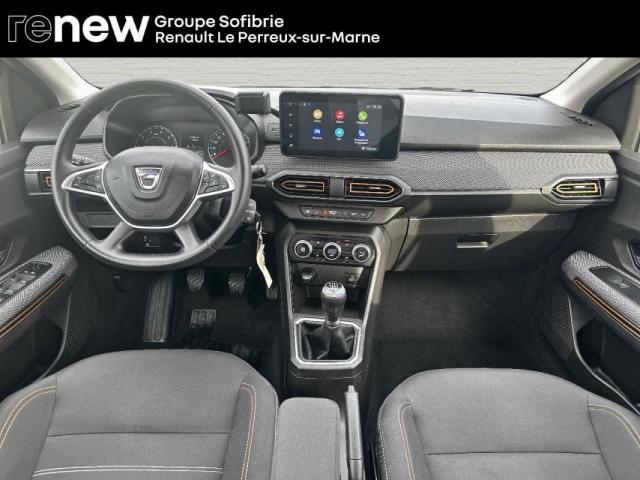 Dacia Sandero image 9