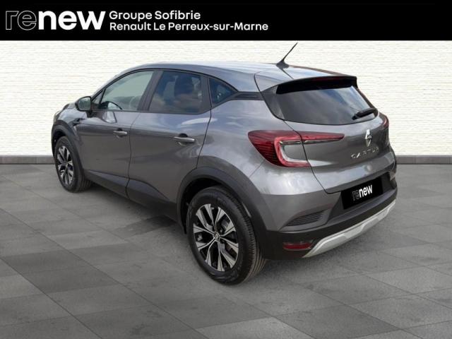 Renault Captur image 2