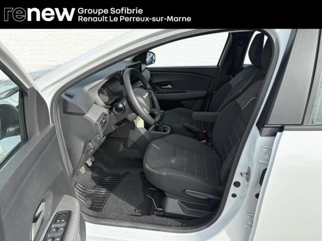 Dacia Sandero image 9