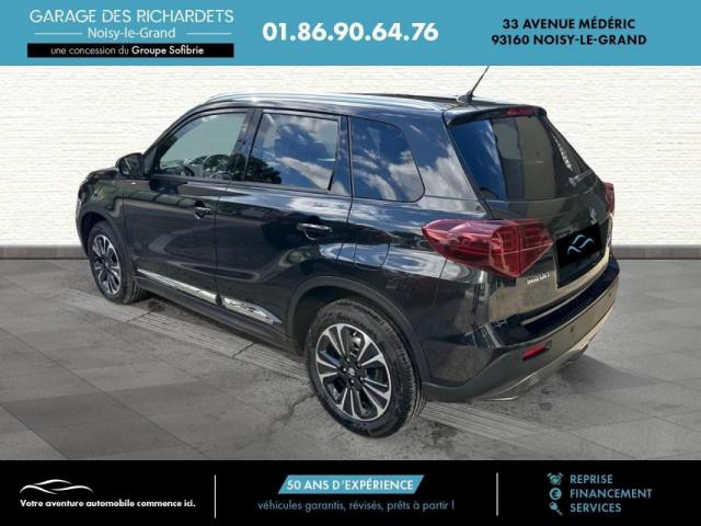 Suzuki Vitara image 8