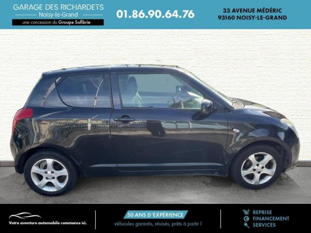 Suzuki Swift image 8