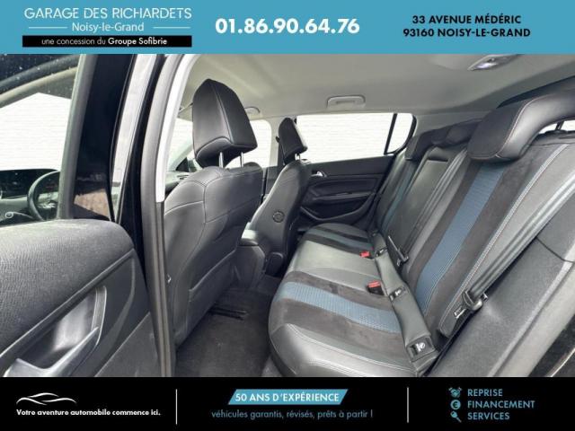 Peugeot 308 image 1