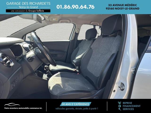 Renault Captur image 2