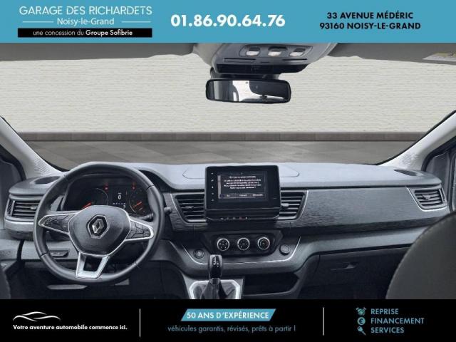 Renault Trafic image 8