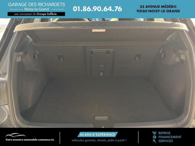 Volkswagen Golf image 2