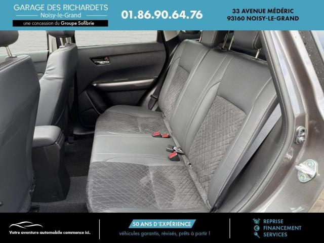Suzuki Vitara image 6
