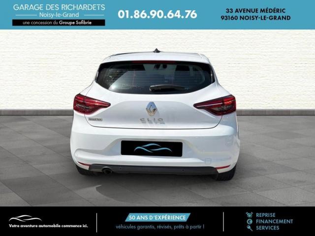 Renault Clio image 9