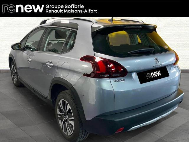 Peugeot 2008 image 8