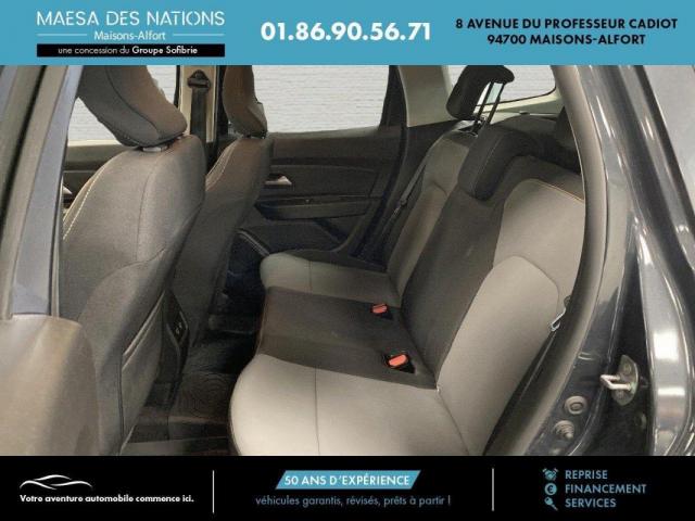 Dacia Duster image 6