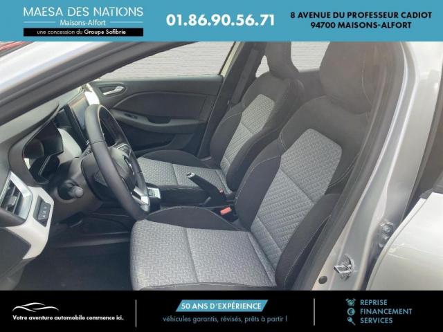 Renault Clio image 9