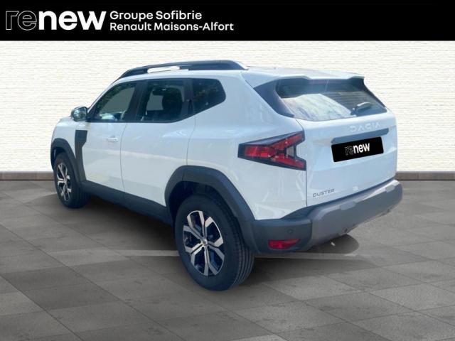 Dacia Duster image 1