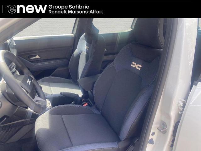 Dacia Duster image 9