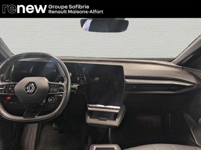 Renault Mégane E-Tech image 9