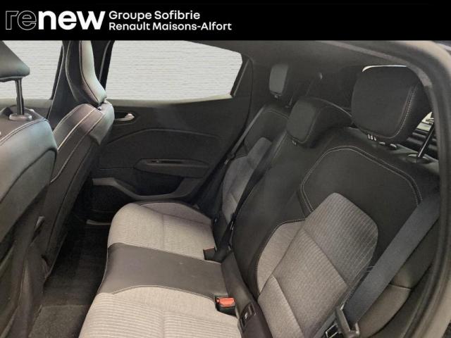 Renault Clio image 8