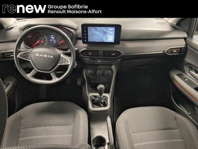 Dacia Sandero image 2