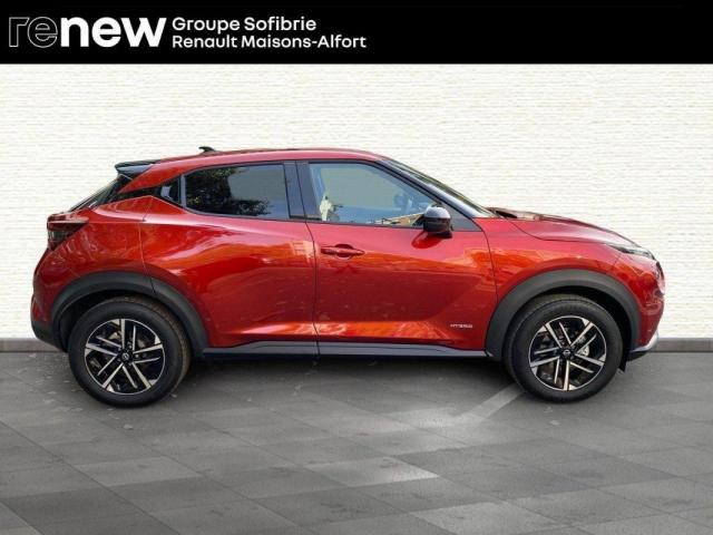 Nissan Juke image 9