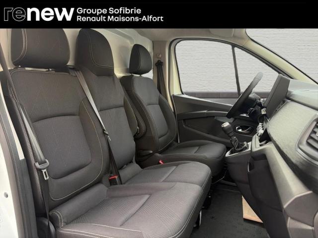 Renault Trafic image 3
