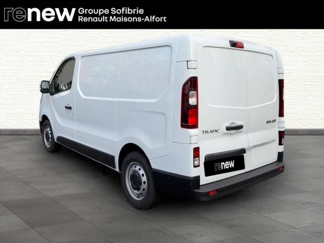 Renault Trafic image 1