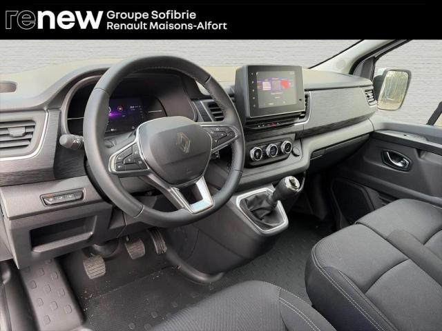 Renault Trafic image 4
