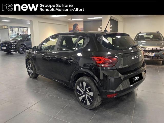 Dacia Sandero image 3