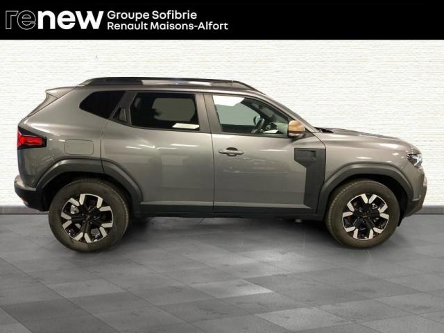 Dacia Duster image 2