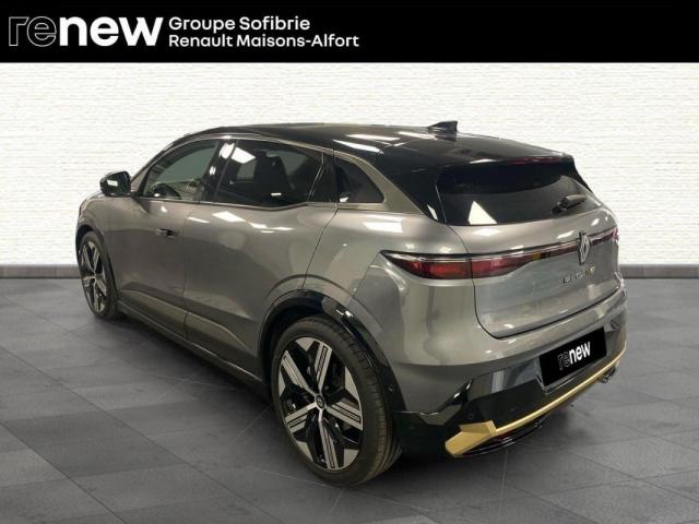 Renault Mégane E-Tech image 3