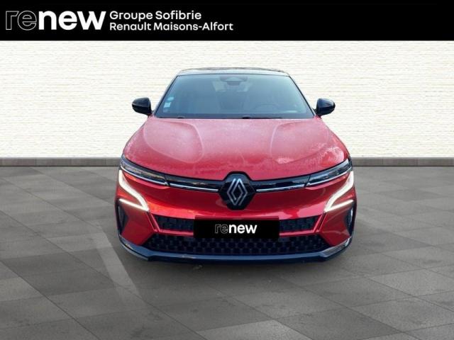 Renault Mégane E-Tech image 9