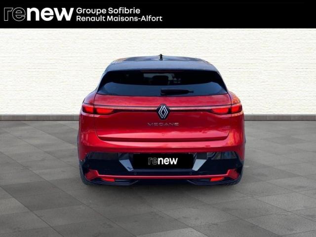 Renault Mégane E-Tech image 6