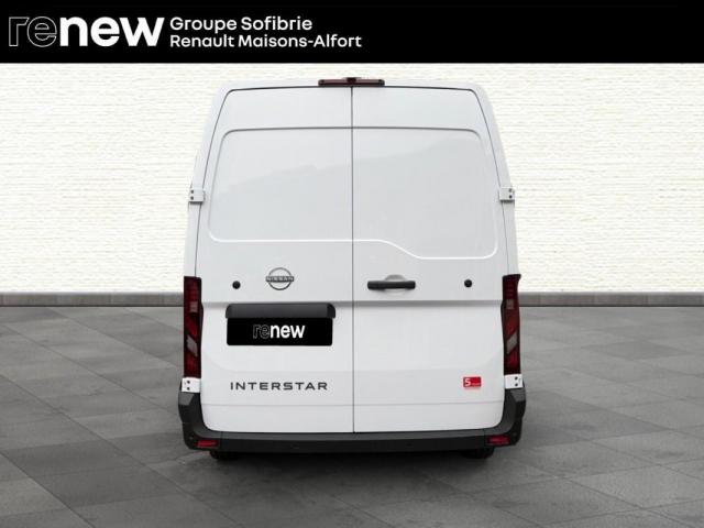 Nissan Interstar image 9