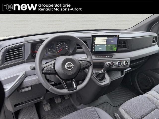 Nissan Interstar image 1