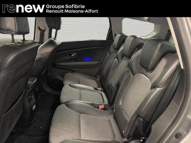 Renault Grand Scénic image 2