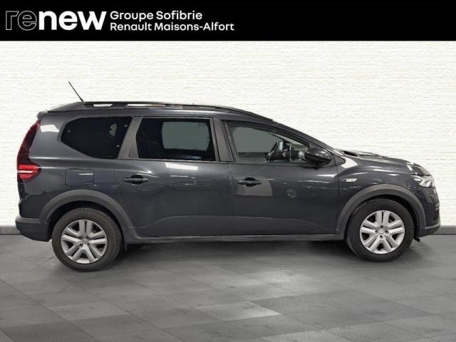 Dacia Jogger image 1