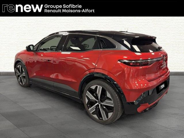 Renault Mégane E-Tech image 8