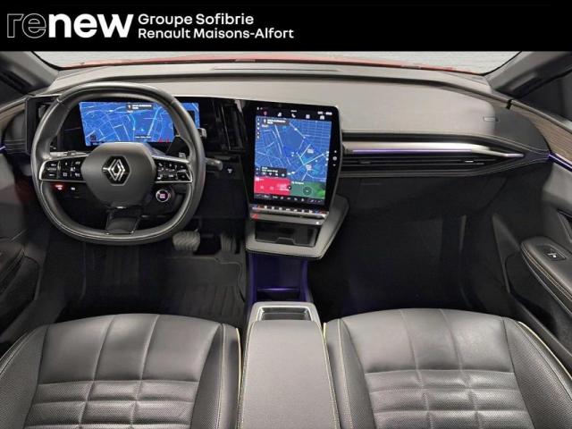 Renault Mégane E-Tech image 9