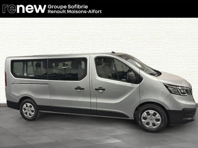Renault Trafic image 9