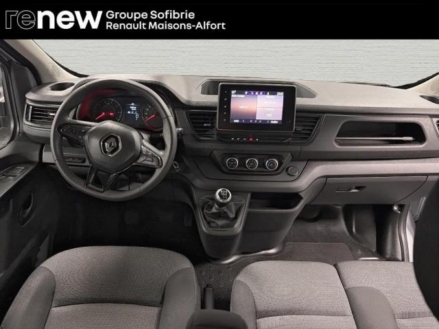 Renault Trafic image 7