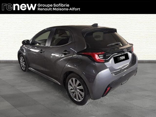 Mazda 2 image 8