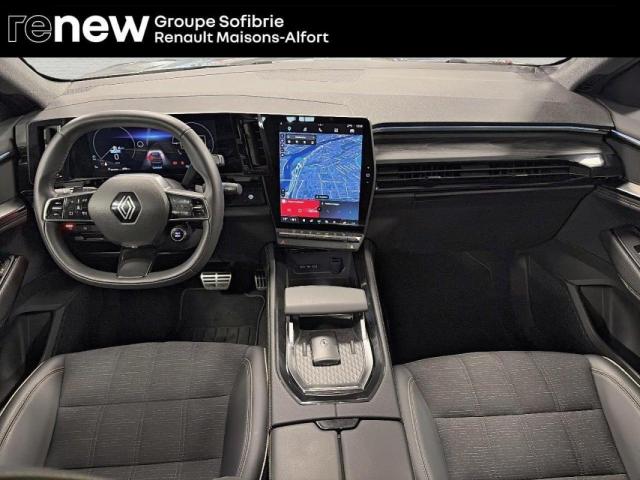 Renault Austral image 9