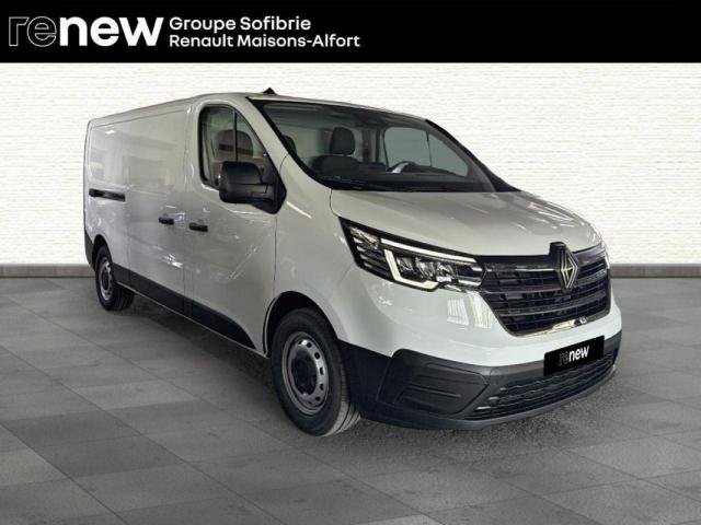 Renault Trafic image 9
