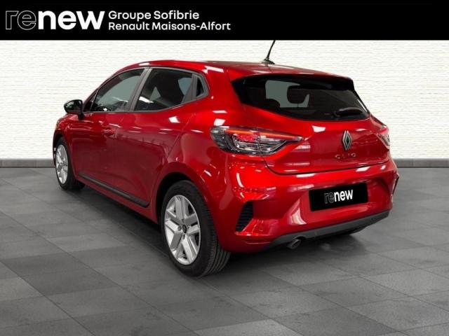 Renault Clio image 8