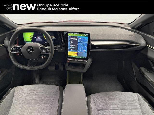 Renault Mégane E-Tech image 6