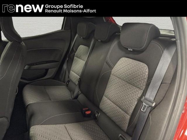 Renault Clio image 9