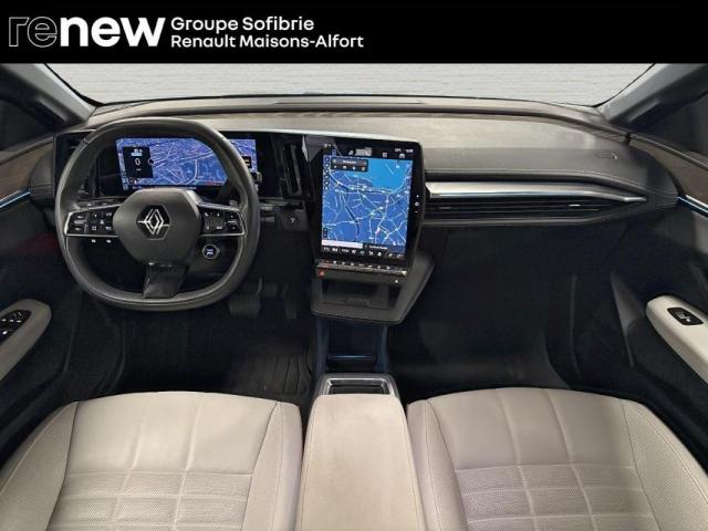 Renault Mégane E-Tech image 8