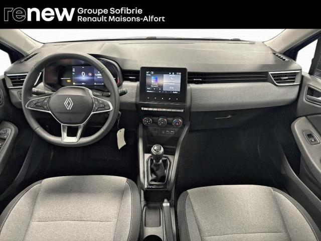Renault Clio image 9