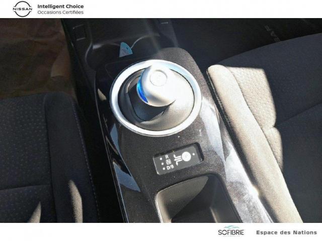 Nissan Leaf image 2