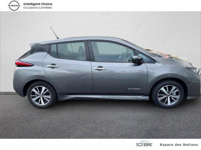 Nissan Leaf image 8